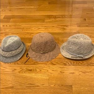 Lot of 3 women’s hats- never worn